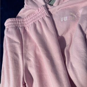 PUMA Light Pink Sweatshirt